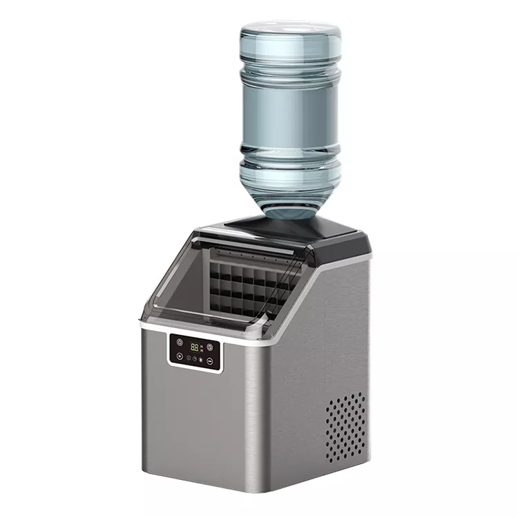 Máquina de gelo em cubo autolimpante